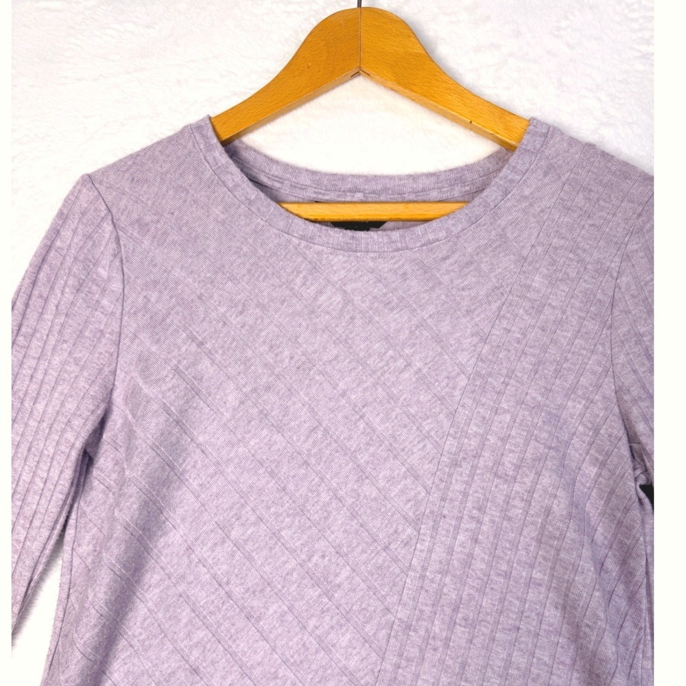 Simply‎ Vera Vera Wang Light Purple Ribbed Long Sleeve Knit Top Medium - Picture 3 of 10